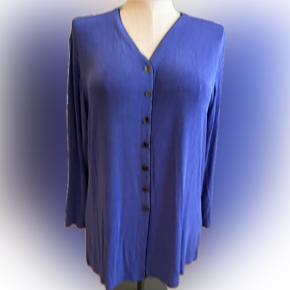 CHICO’S Tanzanite “Travel” Tunic with black piping & buttons Size 3 Excellent